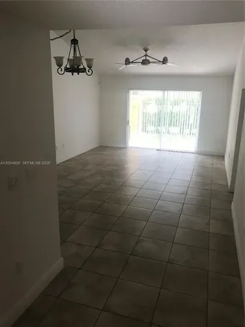 3825 NW 90th Avenue Sunrise FL 33351