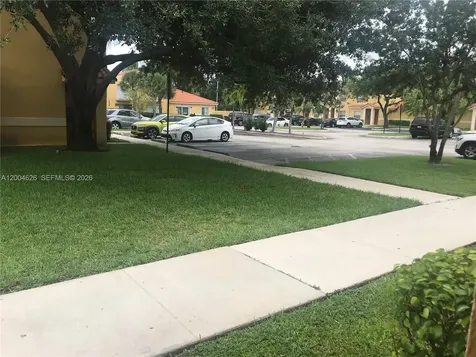 3825 NW 90th Avenue Sunrise FL 33351