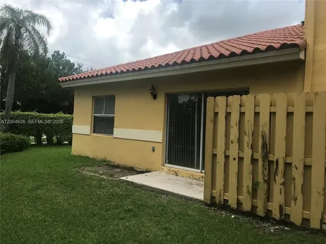 3825 NW 90th Avenue Sunrise FL 33351