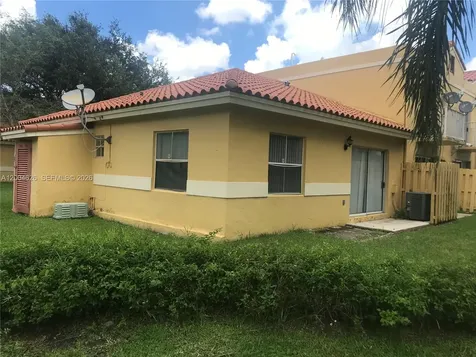 3825 NW 90th Avenue Sunrise FL 33351