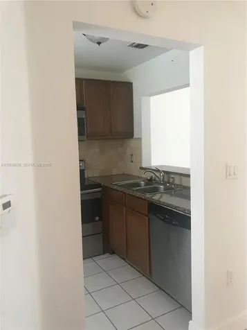 3825 NW 90th Avenue Sunrise FL 33351