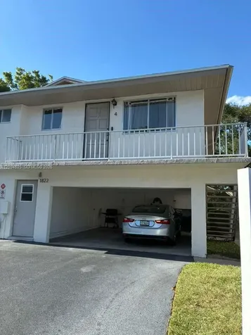 1822 Bough Avenue Clearwater FL 33760