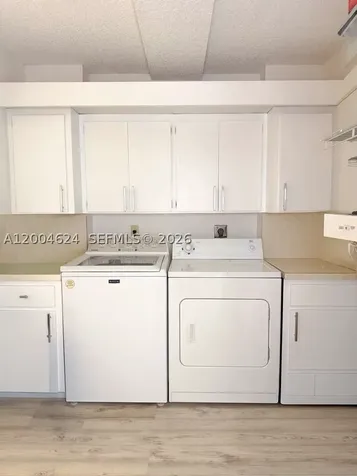 1721 Whitehall Drive Davie FL 33324