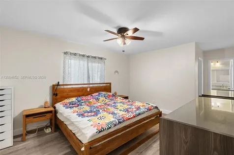 9403 NW 74th Place Tamarac FL 33321