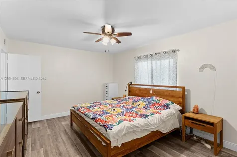 9403 NW 74th Place Tamarac FL 33321