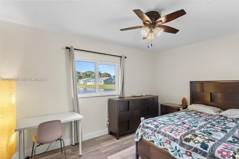 9403 NW 74th Place Tamarac FL 33321