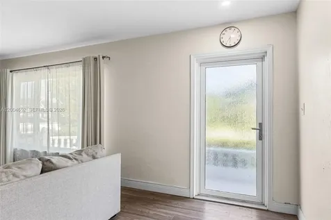 9403 NW 74th Place Tamarac FL 33321