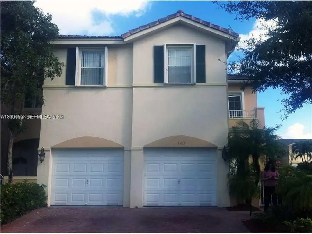 5507 NW 113th Avenue Doral FL 33178