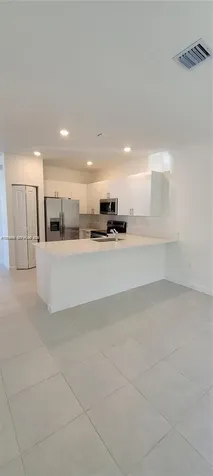1010 SE 26th Terrace Homestead FL 33035