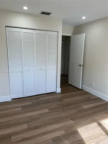2806 Oak Grove Road Davie FL 33328