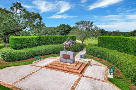 2806 Oak Grove Road Davie FL 33328