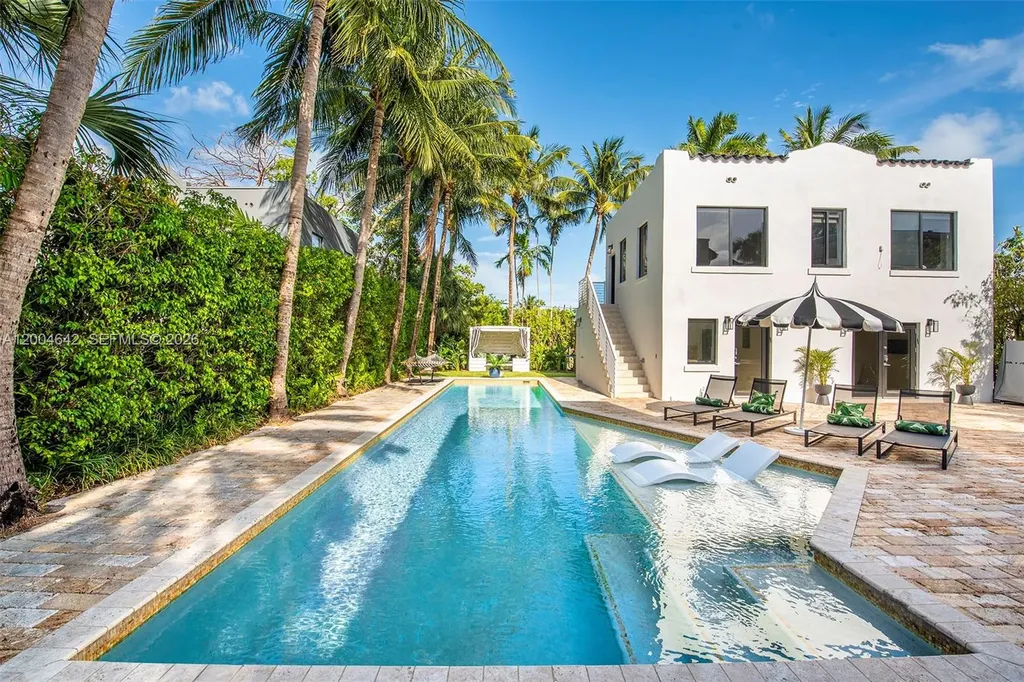 3483 Chase Avenue Miami Beach FL 33140
