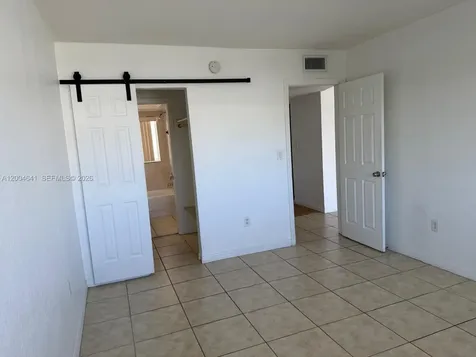 7713 SW 88th Street Miami FL 33156-1007