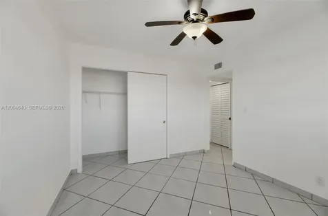 220 SW 9th Avenue Hallandale Beach FL 33009