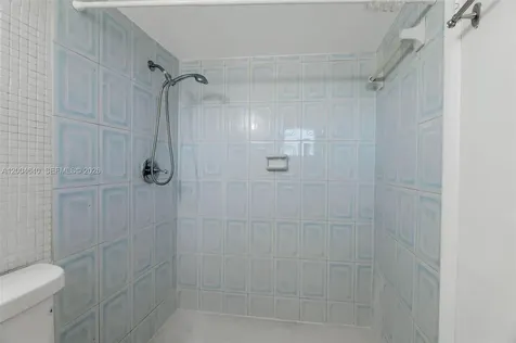 220 SW 9th Avenue Hallandale Beach FL 33009