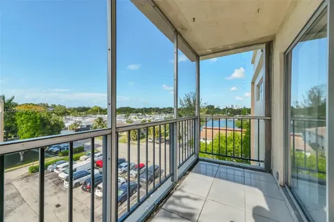 220 SW 9th Avenue Hallandale Beach FL 33009