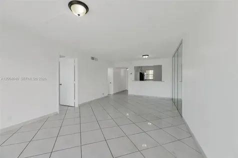 220 SW 9th Avenue Hallandale Beach FL 33009