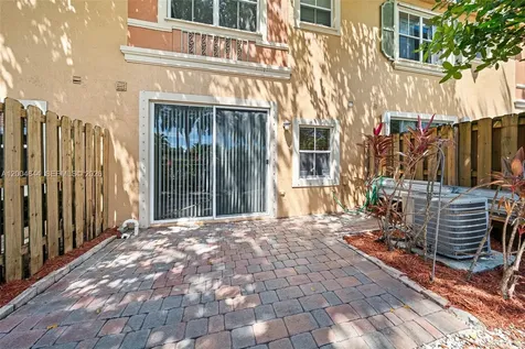 4948 Tradewinds Terrace Dania Beach FL 33312
