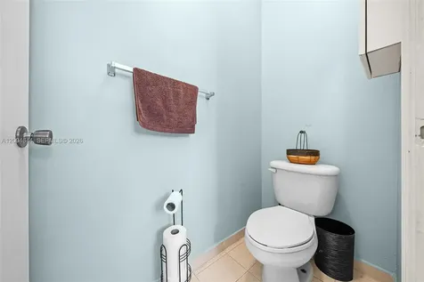 4948 Tradewinds Terrace Dania Beach FL 33312