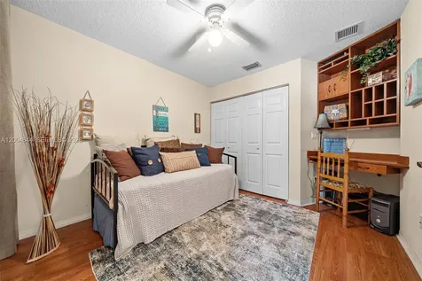 4948 Tradewinds Terrace Dania Beach FL 33312