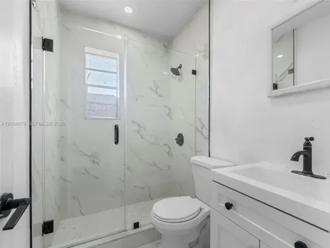 500 SW 8th Avenue Miami FL 33130