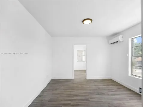 500 SW 8th Avenue Miami FL 33130