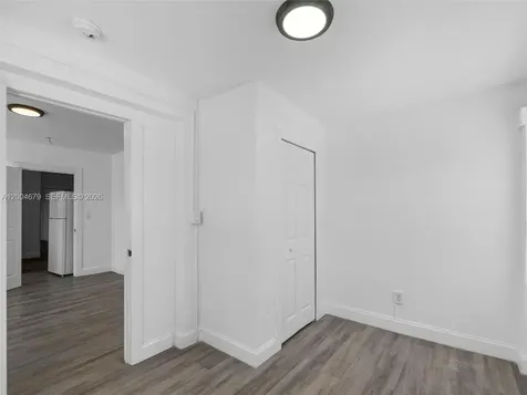 500 SW 8th Avenue Miami FL 33130
