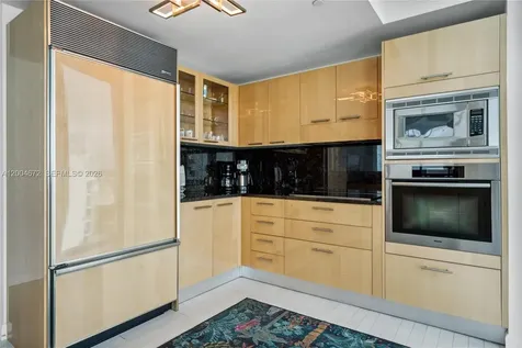 6799 Collins Avenue Miami Beach FL 33141