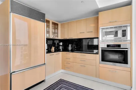 6799 Collins Avenue Miami Beach FL 33141