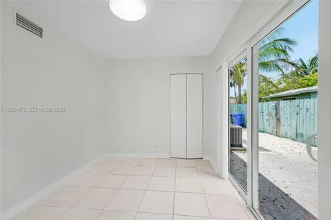 543 SW 61st Terrace Margate FL 33068