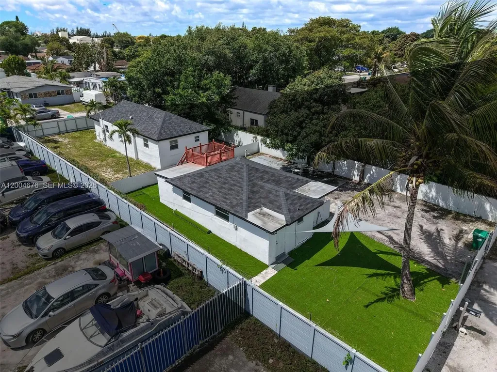 2211 NW 82nd Street Miami FL 33147