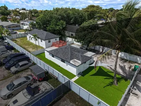 2211 NW 82nd Street Miami FL 33147