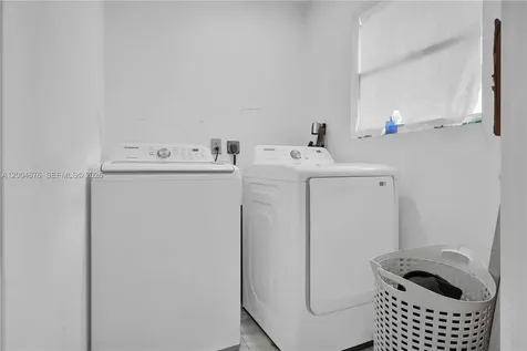 2211 NW 82nd Street Miami FL 33147