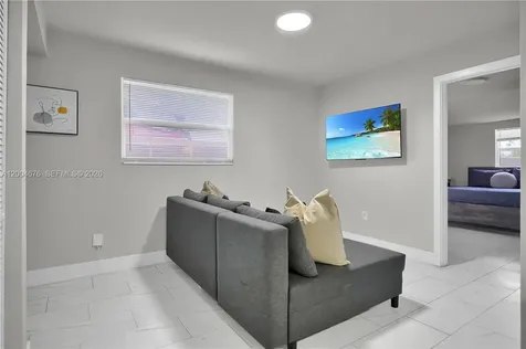 2211 NW 82nd Street Miami FL 33147