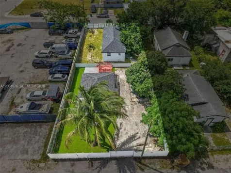 2211 NW 82nd Street Miami FL 33147