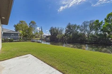 542/544 SE 6th Terrace Other City - In The State Of Florida FL 33990