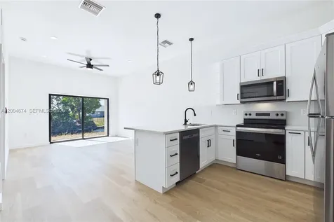 542/544 SE 6th Terrace Other City - In The State Of Florida FL 33990