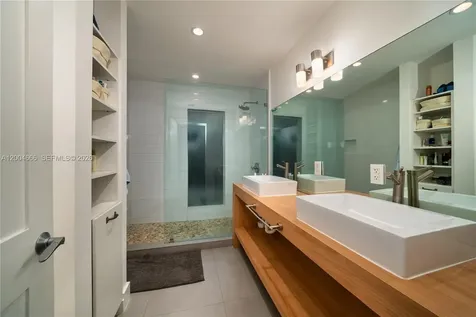 861 Harbor Drive Key Biscayne FL 33149