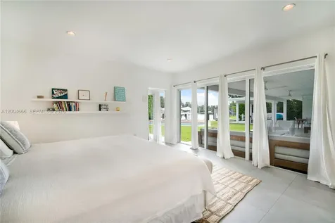 861 Harbor Drive Key Biscayne FL 33149