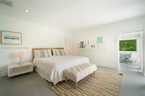 861 Harbor Drive Key Biscayne FL 33149