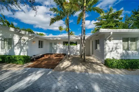 861 Harbor Drive Key Biscayne FL 33149
