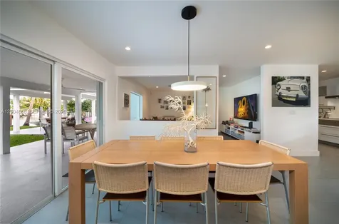 861 Harbor Drive Key Biscayne FL 33149