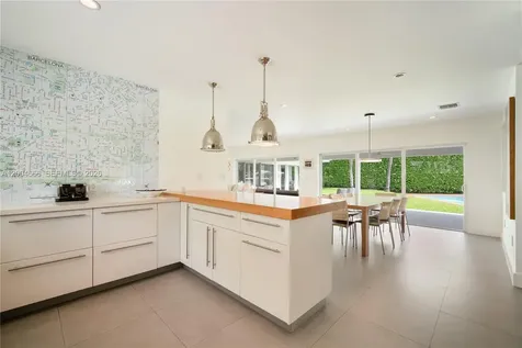 861 Harbor Drive Key Biscayne FL 33149