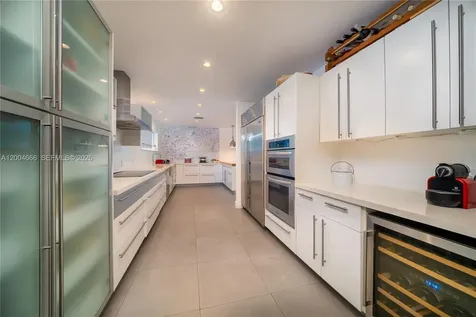 861 Harbor Drive Key Biscayne FL 33149