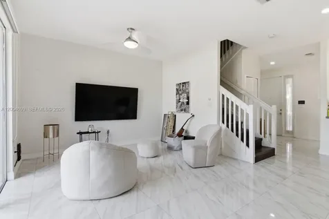 15282 SW 89th Terrace Miami FL 33196