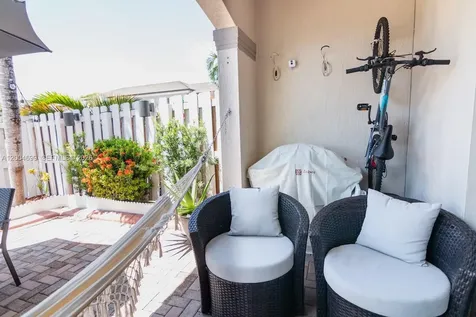 15282 SW 89th Terrace Miami FL 33196