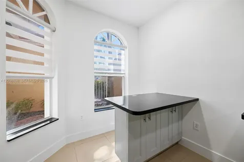 21012 NE 34th Court Aventura FL 33180