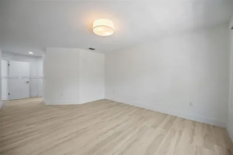 21012 NE 34th Court Aventura FL 33180