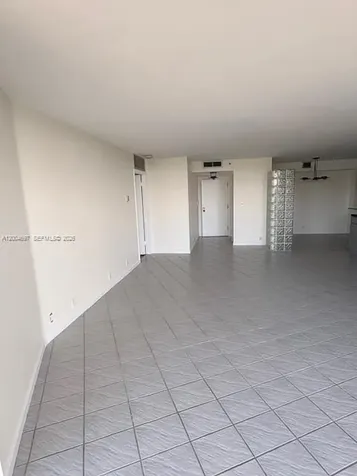 4000 Towerside Terrace Miami FL 33138