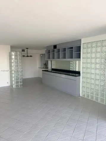 4000 Towerside Terrace Miami FL 33138